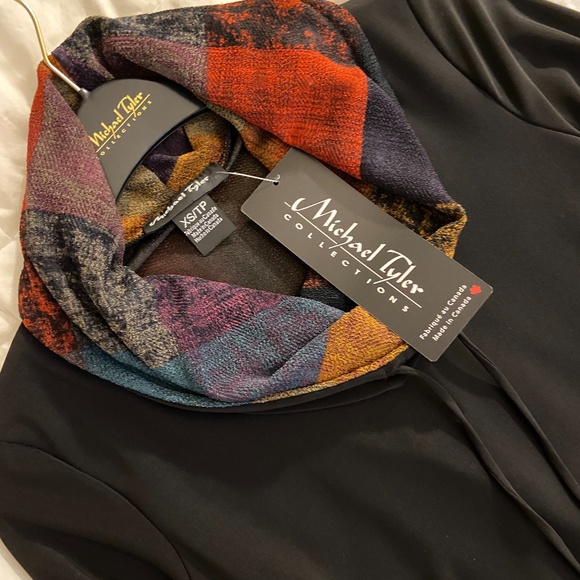 Layered tunic with cowl neck - Picture 10 of 10